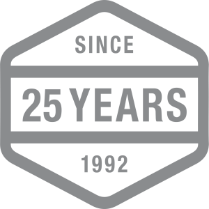 Máquinas Tigercat, desde 1992. Logotipo de aniversário de 25 anos