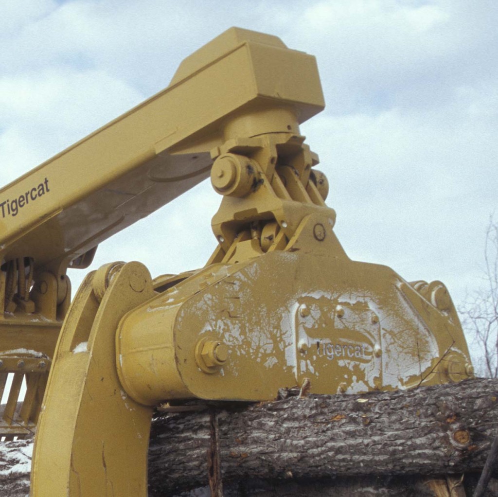 Snubber Quadco; gros plan de la fixation du grappin à la flèche.