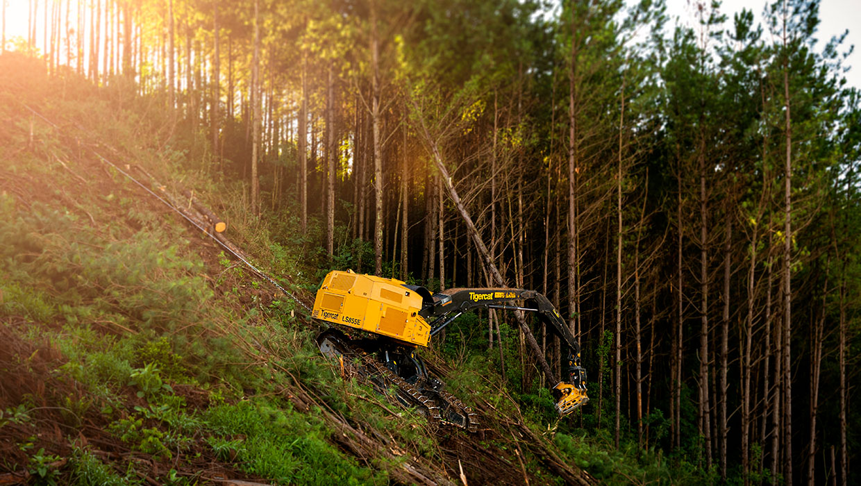 Image of a tethered LS855E shovel logger