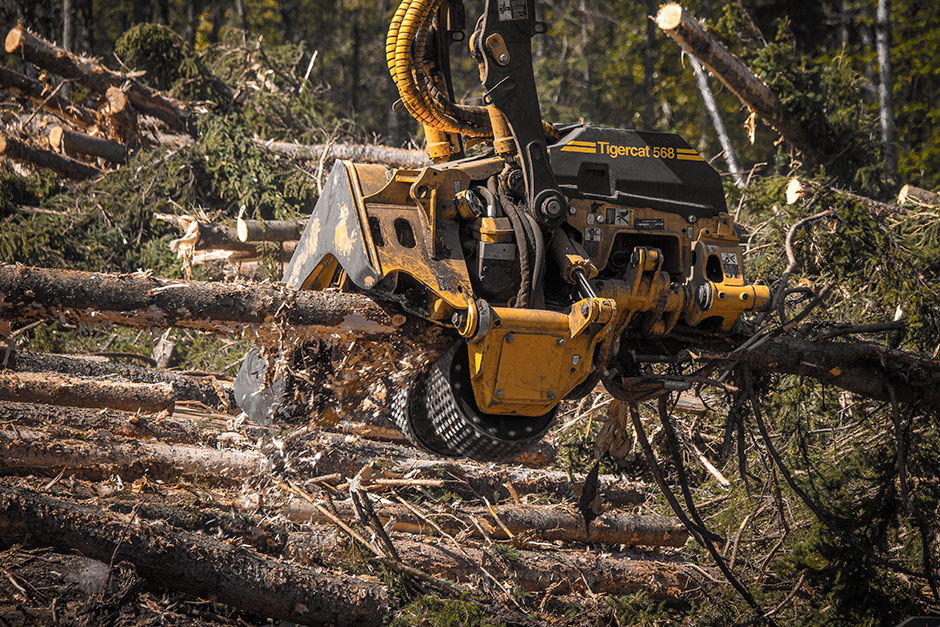 Tigercat 568 harvester head