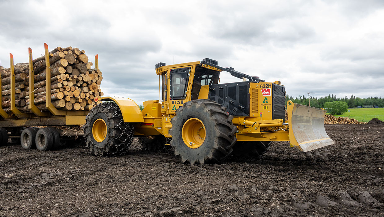TCi log yard tractor