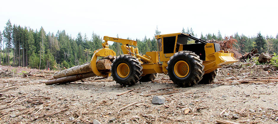 réplica do skidder 630D com controle remoto