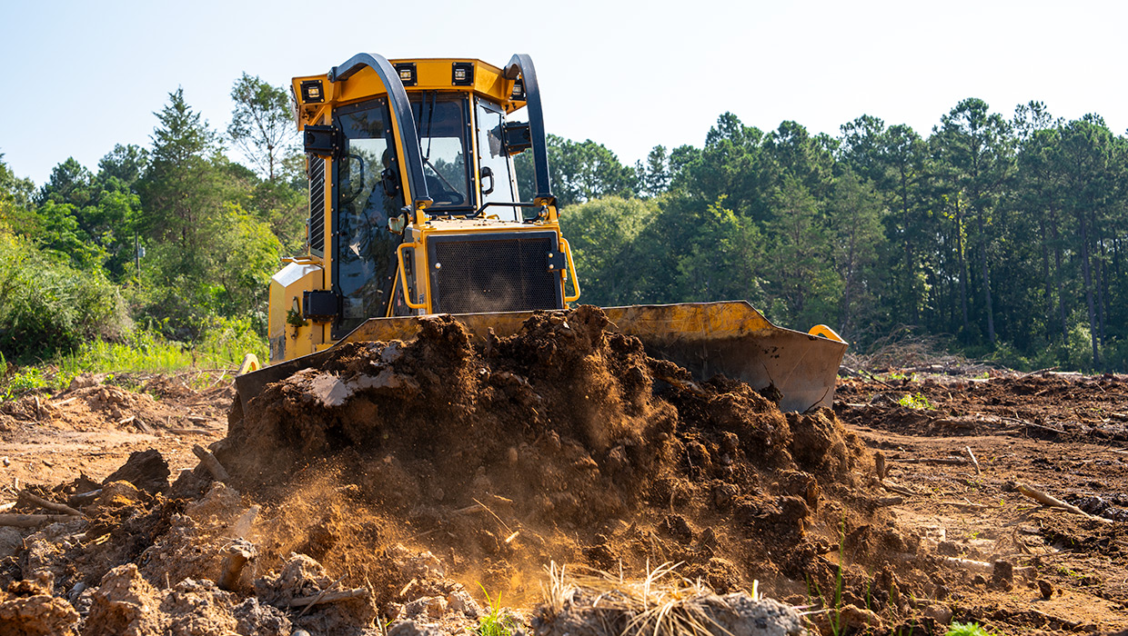 Image of a TCi 920 Forestry Dozer working in the field