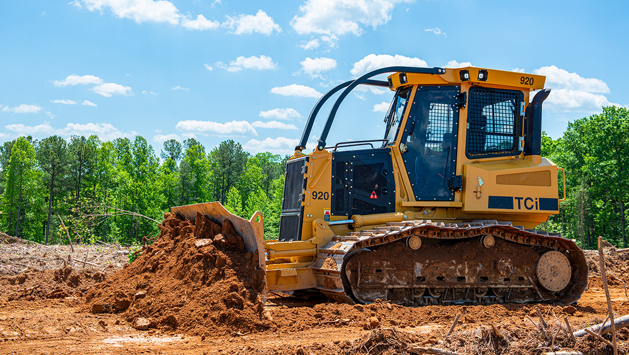 TCi 920 Forestry Dozer working in the field