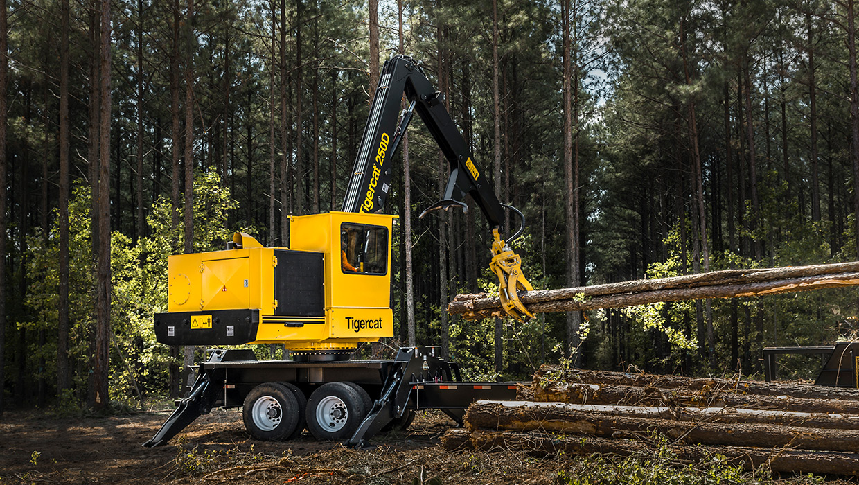 LG4053 grapple in the field