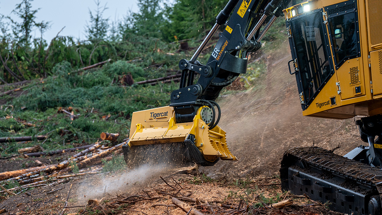 Tigercat 4161-15 mulching head working in the field