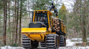 Tigercat 1055C forwarder