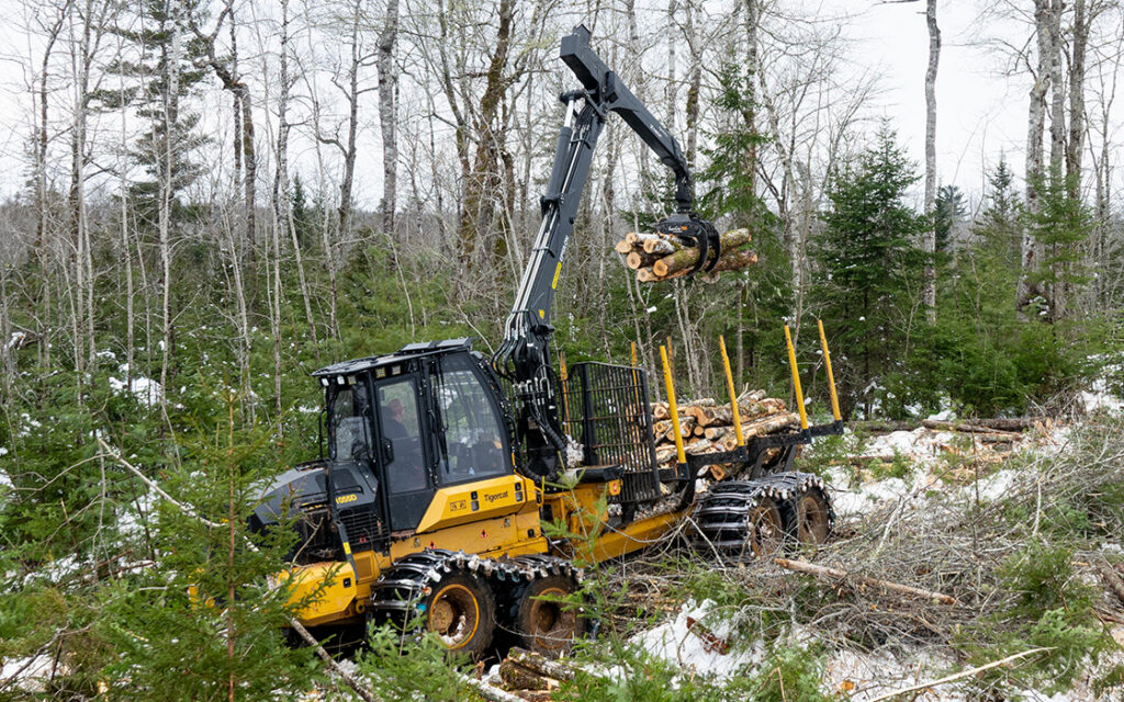 Tigercat 1055D-skotare